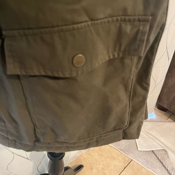 Love Tree 🌳 utility jacket with draw string flannel hood - Picture 9 of 9